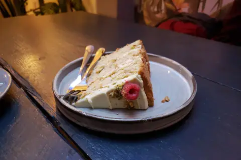 Lak Cakes photo 2
