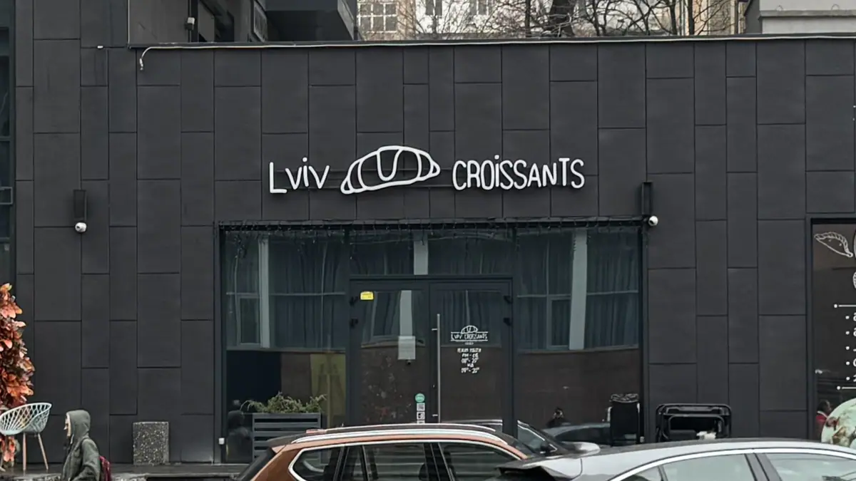 Lak Cakes – patisserie in Stratford, London